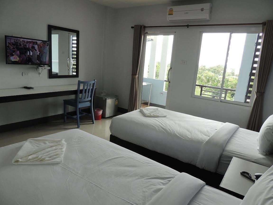 Trang Grand Hotel Extérieur photo